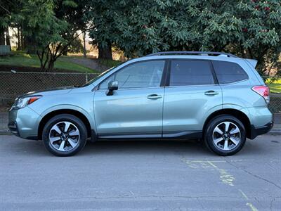 2017 Subaru Forester 2.5i Limited   - Photo 2 - Portland, OR 97202