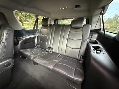2018 Cadillac Escalade ESV Premium Luxury   - Photo 14 - Portland, OR 97202