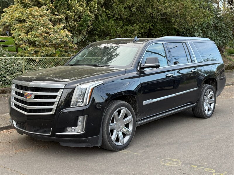 2018 Cadillac Escalade ESV Premium Luxury   - Photo 1 - Portland, OR 97202