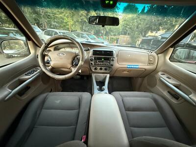 2001 Ford Explorer Sport Trac 4dr   - Photo 11 - Portland, OR 97202