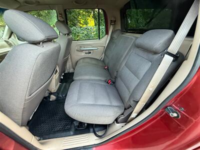 2001 Ford Explorer Sport Trac 4dr   - Photo 12 - Portland, OR 97202
