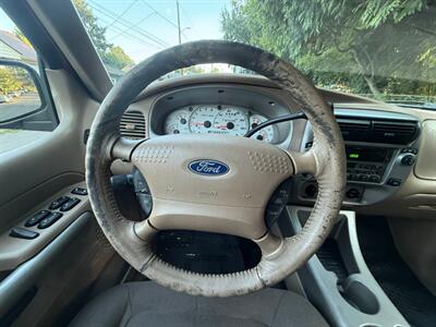 2001 Ford Explorer Sport Trac 4dr   - Photo 18 - Portland, OR 97202