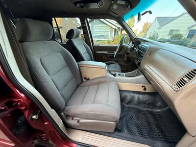 2001 Ford Explorer Sport Trac 4dr   - Photo 10 - Portland, OR 97202