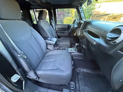 2015 Jeep Wrangler Unlimited Sport - Photo 14 - Portland, OR 97202