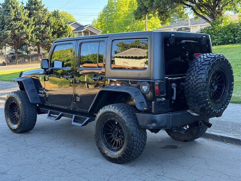 2015 Jeep Wrangler Unlimited Sport - Photo 3 - Portland, OR 97202