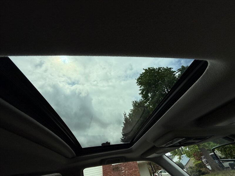 2018 Toyota 4Runner Limited - Photo 12 - Portland, OR 97202