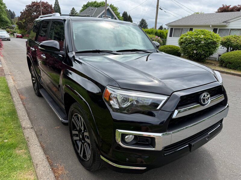 2018 Toyota 4Runner Limited - Photo 6 - Portland, OR 97202