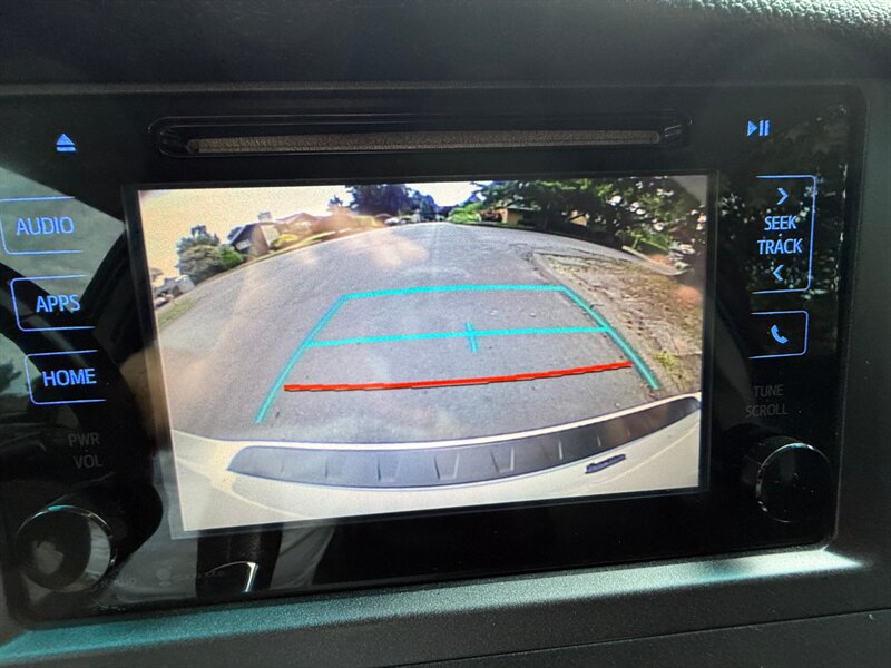 2016 Toyota Sienna SE 8-Passenger - Photo 22 - Portland, OR 97202