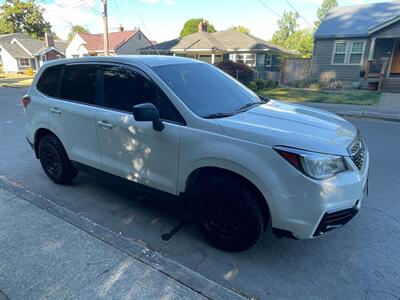 2017 Subaru Forester 2.5i   - Photo 6 - Portland, OR 97202