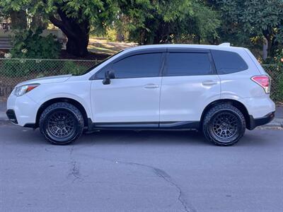 2017 Subaru Forester 2.5i   - Photo 2 - Portland, OR 97202