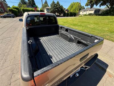2006 Toyota Tacoma V6 V6 4dr Double Cab - Photo 7 - Portland, OR 97202