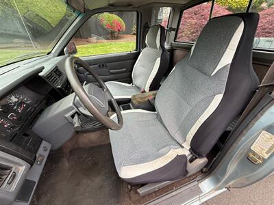 1993 Nissan Truck 2dr   - Photo 8 - Portland, OR 97202