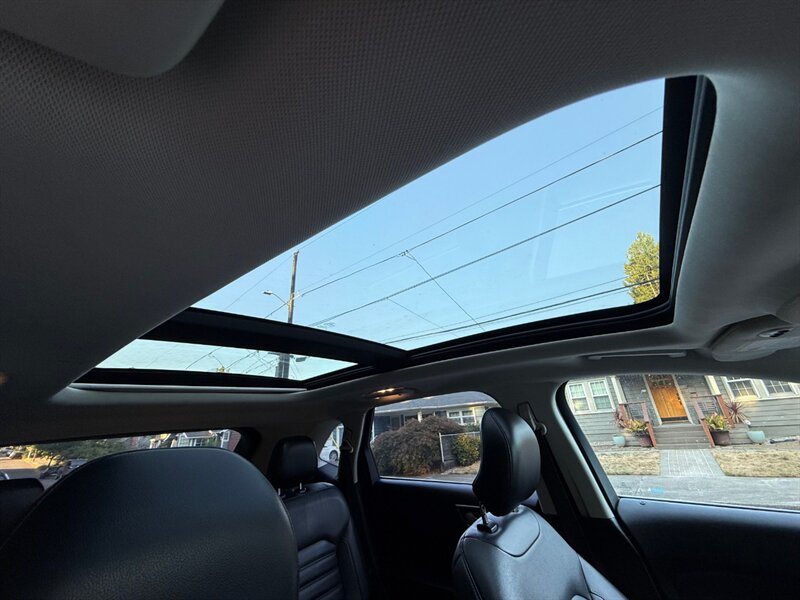 2016 Ford Edge SEL - Photo 9 - Portland, OR 97202