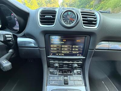 2016 Porsche Cayman   - Photo 18 - Portland, OR 97202
