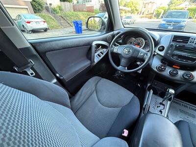 2009 Toyota RAV4 Sport   - Photo 21 - Portland, OR 97202