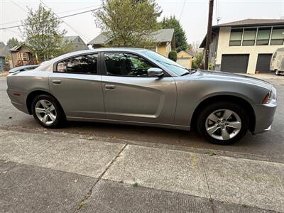 2014 Dodge Charger SE - Photo 6 - Portland, OR 97202