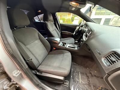2014 Dodge Charger SE - Photo 10 - Portland, OR 97202