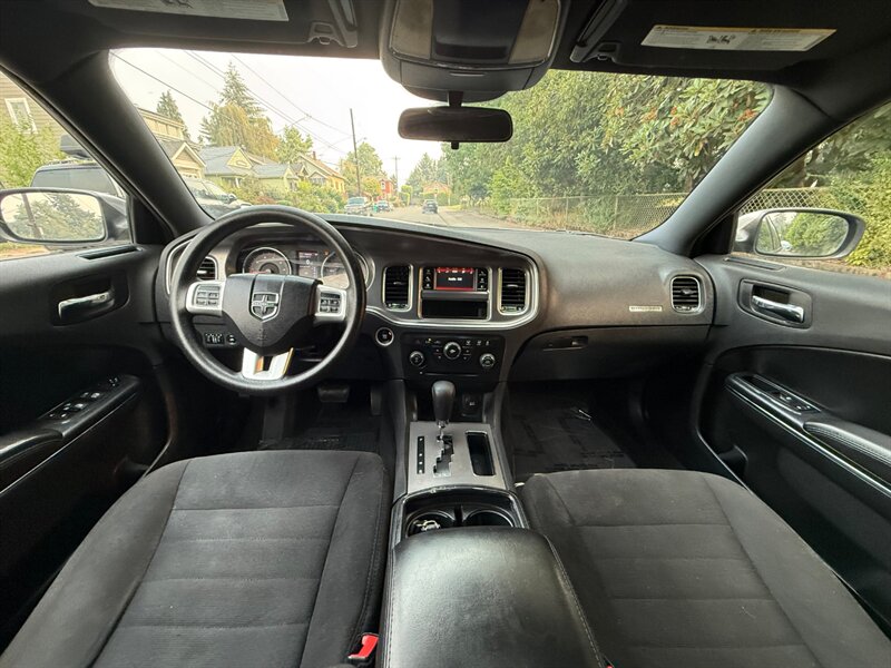 2014 Dodge Charger SE - Photo 13 - Portland, OR 97202