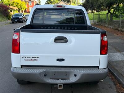 2002 Ford Explorer Sport Trac Value 4dr   - Photo 5 - Portland, OR 97202