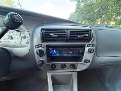 2002 Ford Explorer Sport Trac Value 4dr   - Photo 17 - Portland, OR 97202