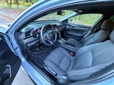 2017 Honda Civic Sport   - Photo 7 - Portland, OR 97202