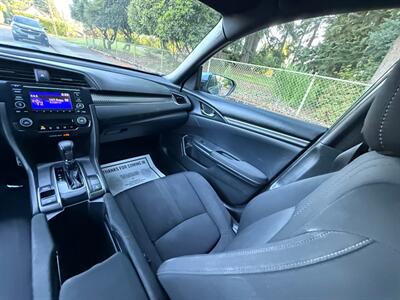 2017 Honda Civic Sport   - Photo 16 - Portland, OR 97202