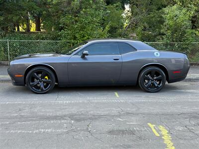 2016 Dodge Challenger SXT   - Photo 2 - Portland, OR 97202