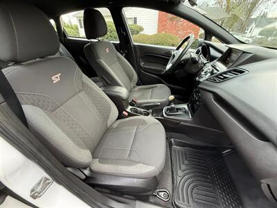 2015 Ford Fiesta ST   - Photo 11 - Portland, OR 97202
