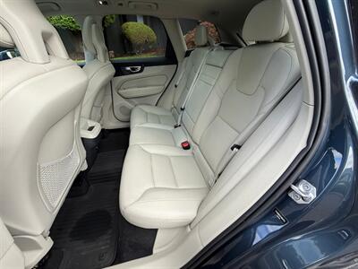 2018 Volvo XC60 T5 Momentum   - Photo 15 - Portland, OR 97202