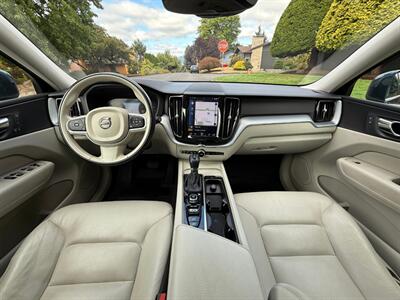 2018 Volvo XC60 T5 Momentum   - Photo 16 - Portland, OR 97202
