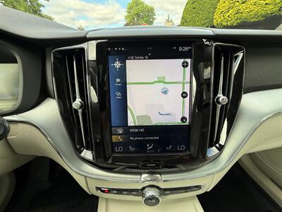 2018 Volvo XC60 T5 Momentum   - Photo 17 - Portland, OR 97202