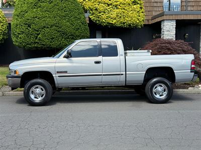 2001 Dodge Ram 2500 SLT 4dr Quad Cab SLT   - Photo 2 - Portland, OR 97202