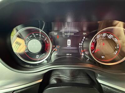 2022 Dodge Challenger R/T - Photo 20 - Portland, OR 97202
