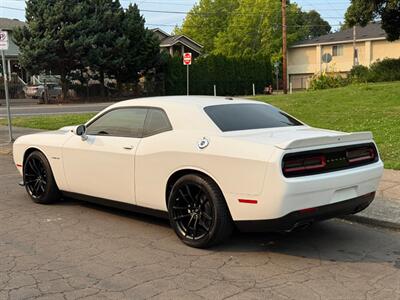 2022 Dodge Challenger R/T - Photo 3 - Portland, OR 97202