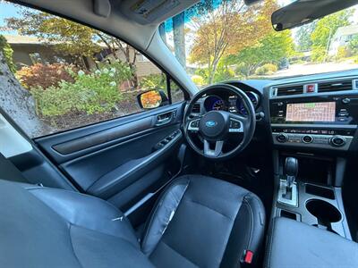 2017 Subaru Legacy 3.6R Limited   - Photo 17 - Portland, OR 97202