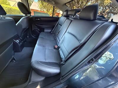 2017 Subaru Legacy 3.6R Limited   - Photo 13 - Portland, OR 97202