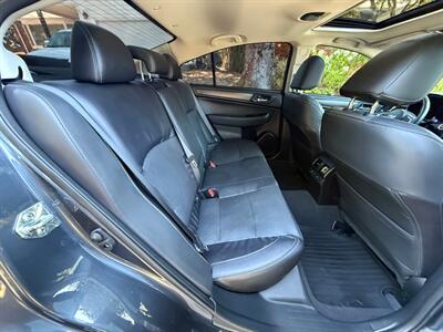 2017 Subaru Legacy 3.6R Limited   - Photo 12 - Portland, OR 97202