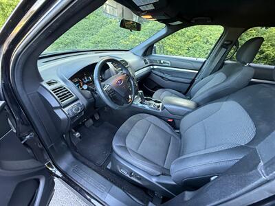 2019 Ford Explorer XLT   - Photo 8 - Portland, OR 97202