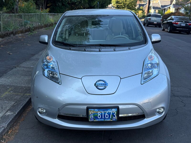 2011 Nissan LEAF SL - Photo 4 - Portland, OR 97202