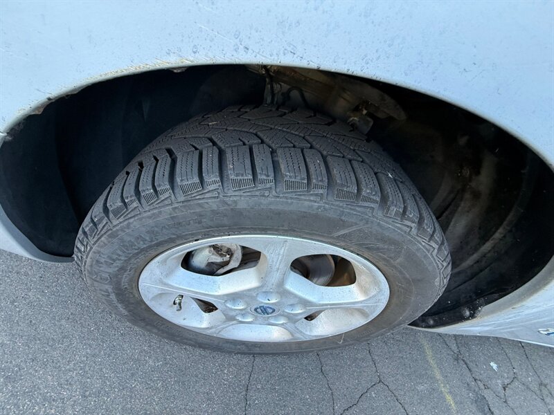 2011 Nissan LEAF SL - Photo 7 - Portland, OR 97202