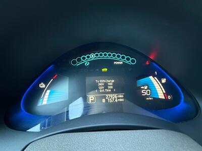 2011 Nissan LEAF SL - Photo 19 - Portland, OR 97202