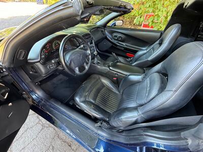 2000 Chevrolet Corvette   - Photo 11 - Portland, OR 97202