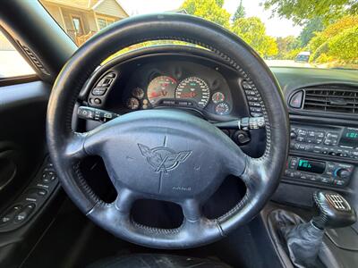 2000 Chevrolet Corvette   - Photo 19 - Portland, OR 97202
