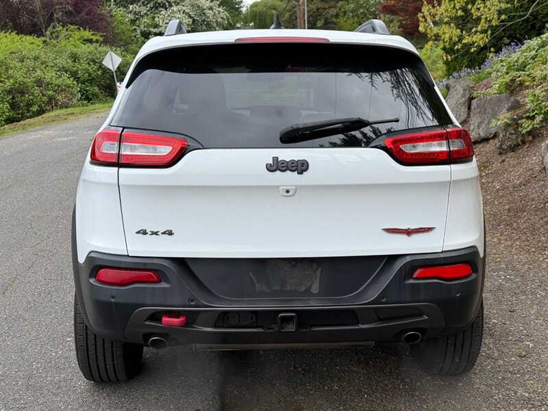 2015 Jeep Cherokee Trailhawk - Photo 5 - Portland, OR 97202