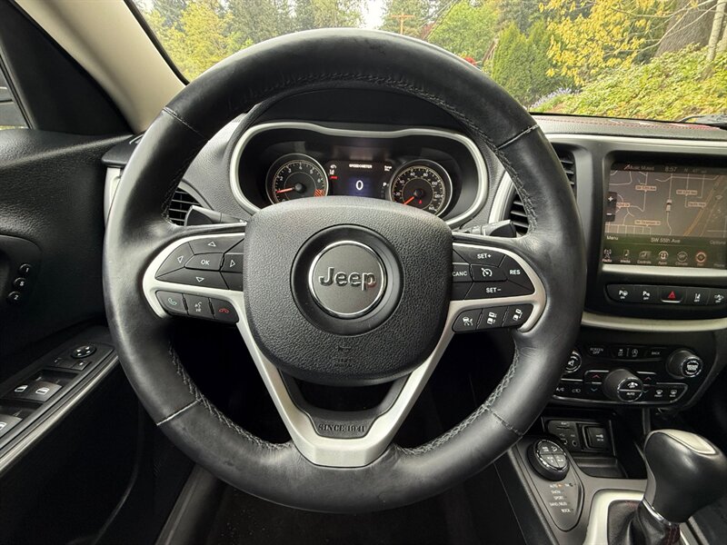 2015 Jeep Cherokee Trailhawk - Photo 21 - Portland, OR 97202