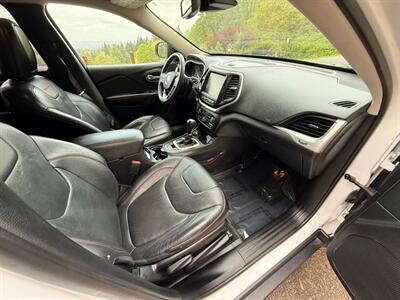 2015 Jeep Cherokee Trailhawk - Photo 12 - Portland, OR 97202
