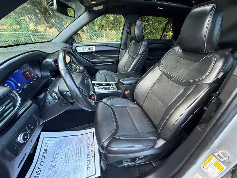 2020 Ford Explorer ST - Photo 9 - Portland, OR 97202
