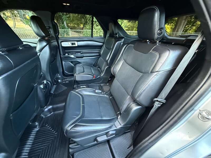 2020 Ford Explorer ST - Photo 15 - Portland, OR 97202
