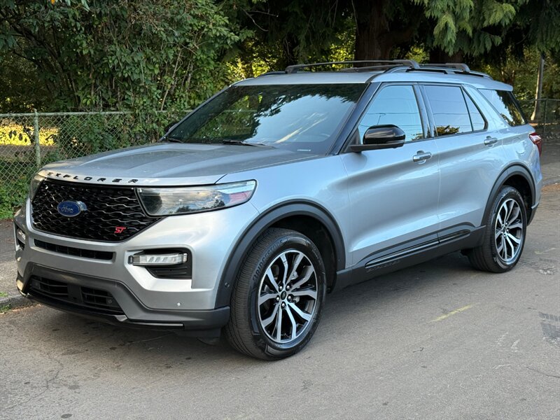 2020 Ford Explorer ST   - Photo 1 - Portland, OR 97202