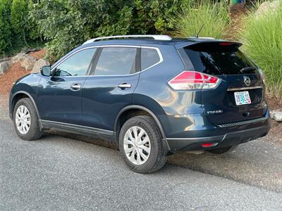 2016 Nissan Rogue S   - Photo 3 - Portland, OR 97202